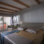 Omiros Boutique (adults Only) מלון העיירה רתימנו