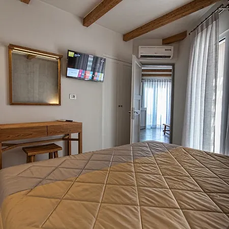 Omiros Boutique (adults Only) Hotell