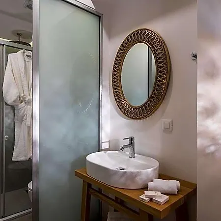 Hotel Omiros Boutique (adults Only) 2*