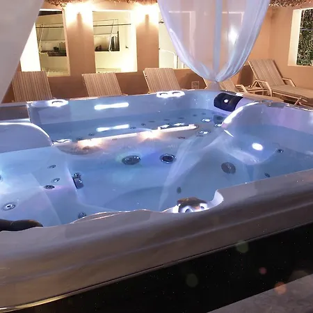 Hotel Omiros Boutique (adults Only) 2*