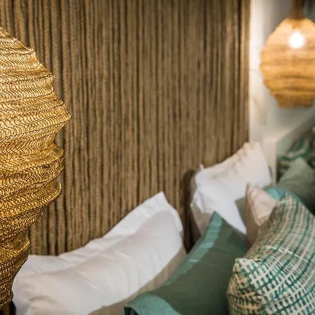فندق Omiros Boutique (adults Only) 2*